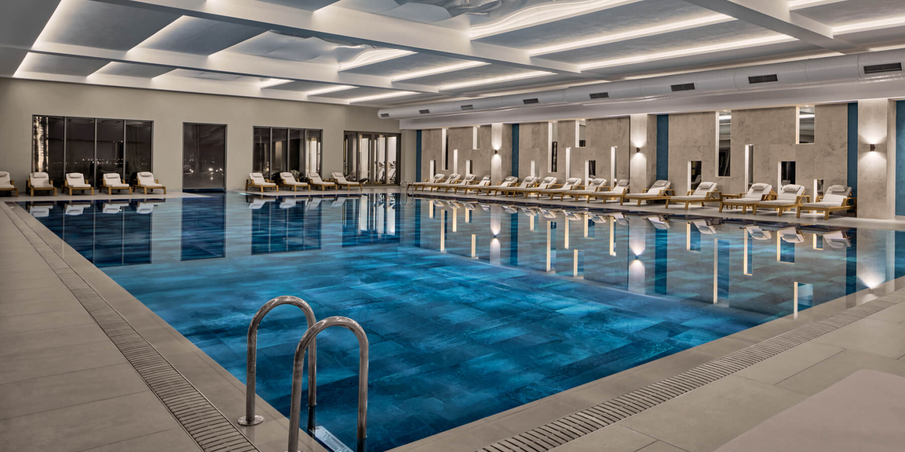 Akra Antalya Galeri Havuzlar D4