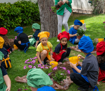 Akra Hotels Haberler Cocuklara Card D