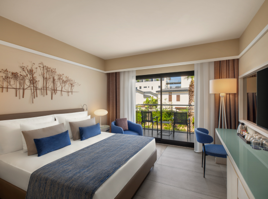 Akra Fethiye Konaklama Bahce Manzaralı Aile Odası Card D