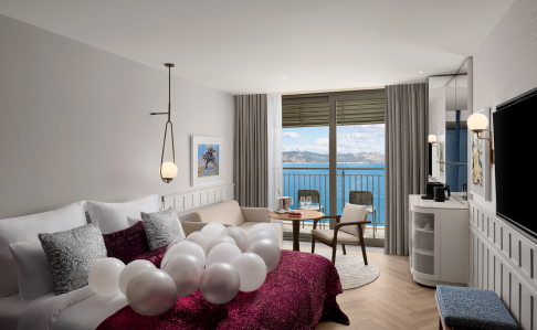 Akra Antalya Deluxe Odalar Balayı Odası Galeri M1