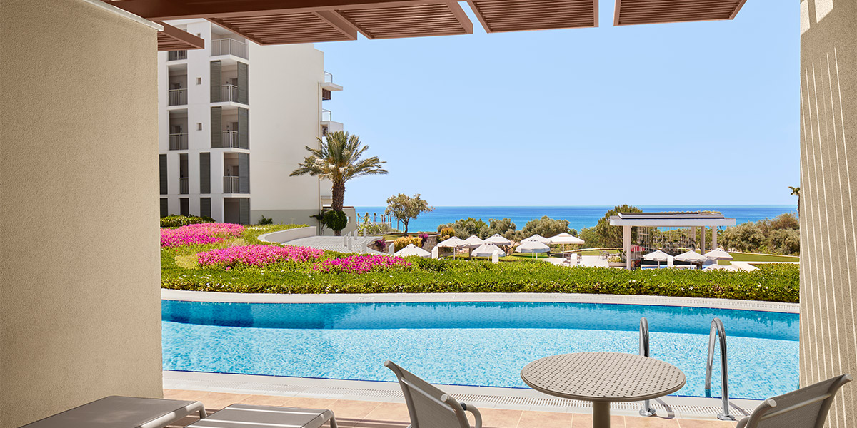 Akra Sorgun Havuz Erisimli Deniz Manzarali Oda Galeri4