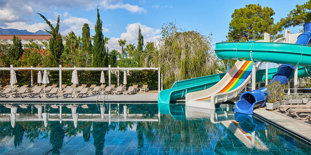 Akra Kemer Galeri Plaj Havuz 2