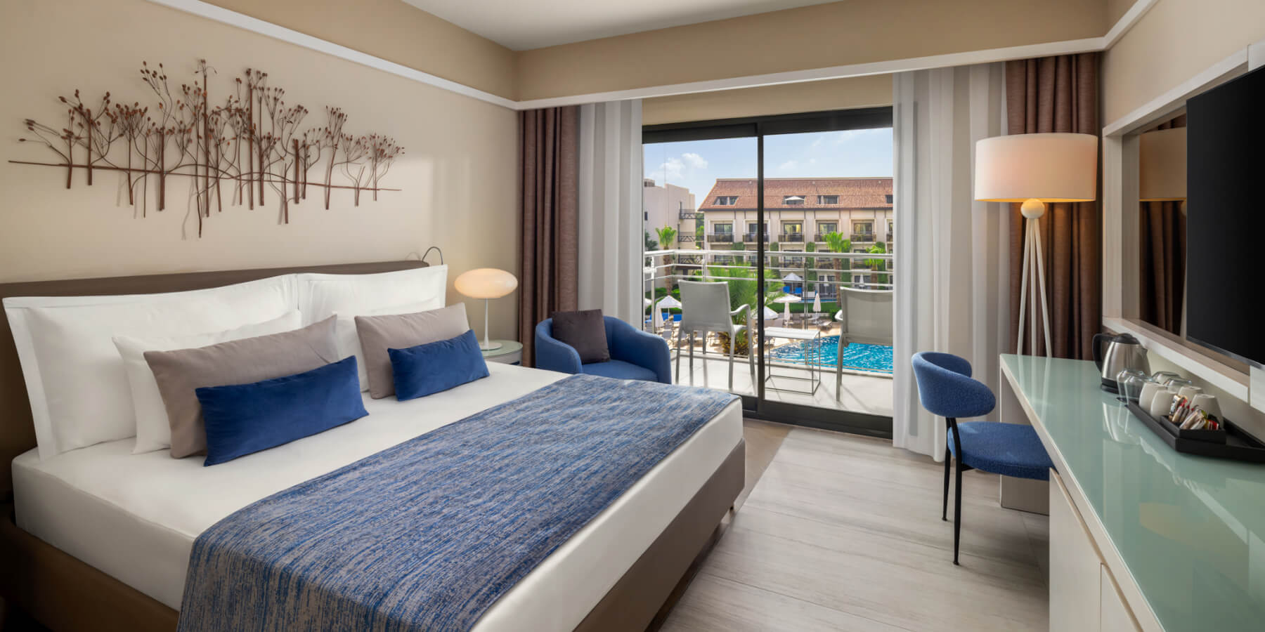 Yandan Deniz Manzaralı Aile Odası Galeri D