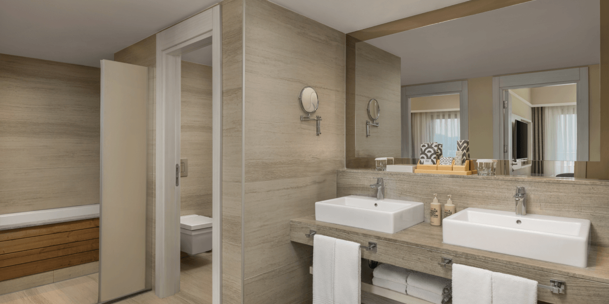 Akra Fethiye Konaklama Yandan Deniz Manzaralı Aile Odası Galeri D4