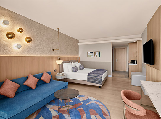 Akra Sorgun Ozel Havuzlu Deluxe Deniz Manzarali Card2