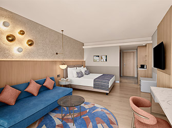 Akra Sorgun Ozel Havuzlu Deluxe Deniz Manzarali Card M2