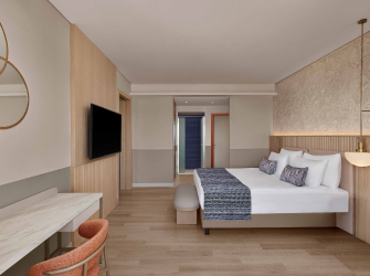 Akra Sorgun Odalar Aile Teras Jakuzili Suit Card M1