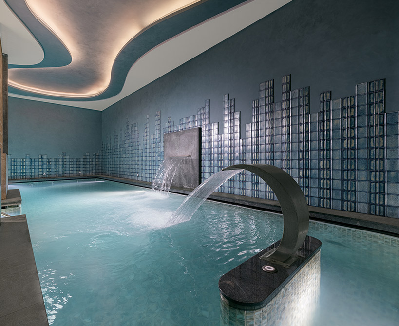 akra-didim-plaj-havuz-sarnic-wellness--havuzu.jpg