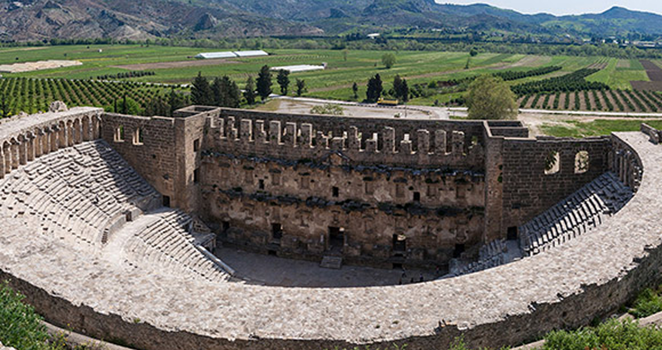 akra-hotels-magazine-aspendos-detail.jpg
