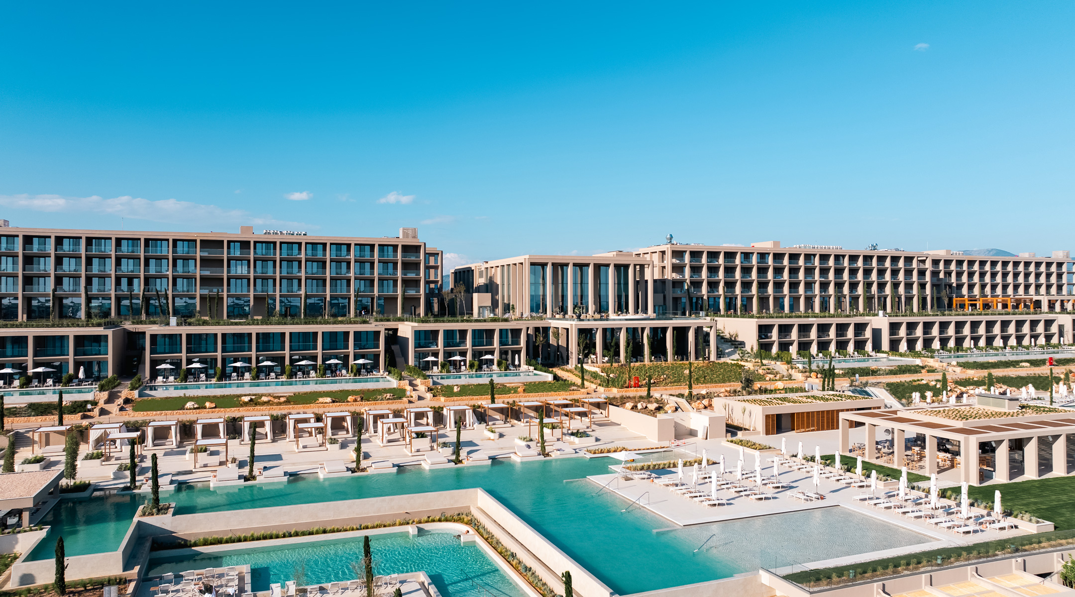 AKD_PoolBanner-d.jpg