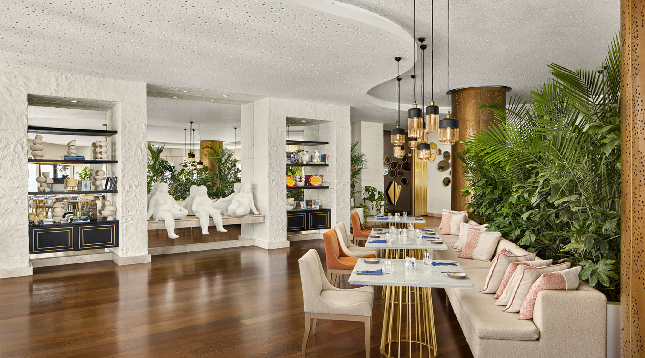 akra-v-gastronomi-restoranlar-asmani-banner (1).jpg